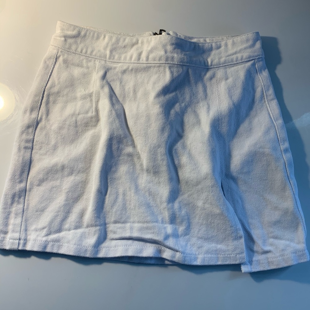 White skylar+madison  skirt